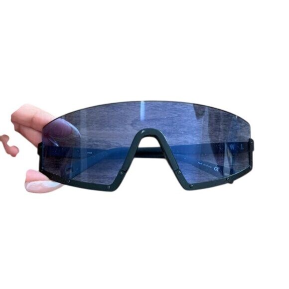 WESTWARD LEANING STUN D-FRAME MATTE-ACETATE SUNGLASSES IN BLACK/BLUE - Picture 3 of 6